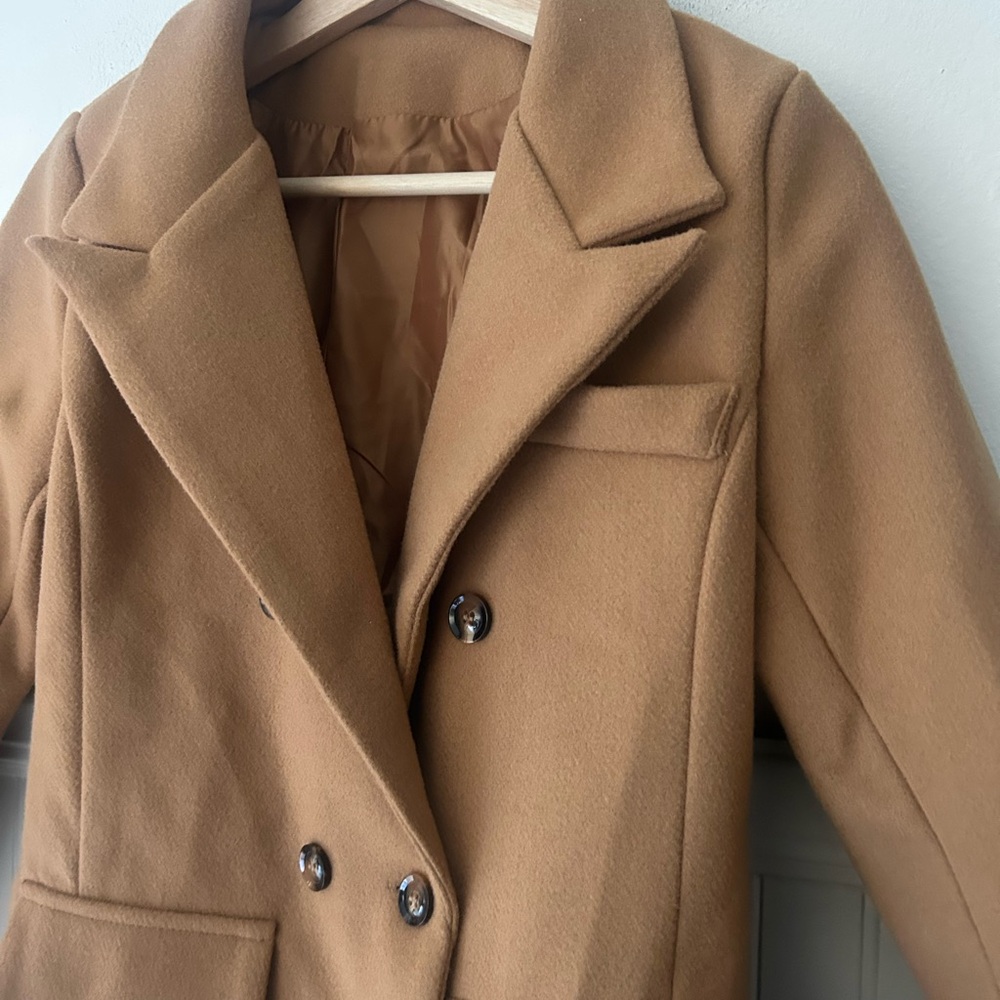 Tan Camel Small Double-Breasted Women's Trench Coat - Picture 3 of 6